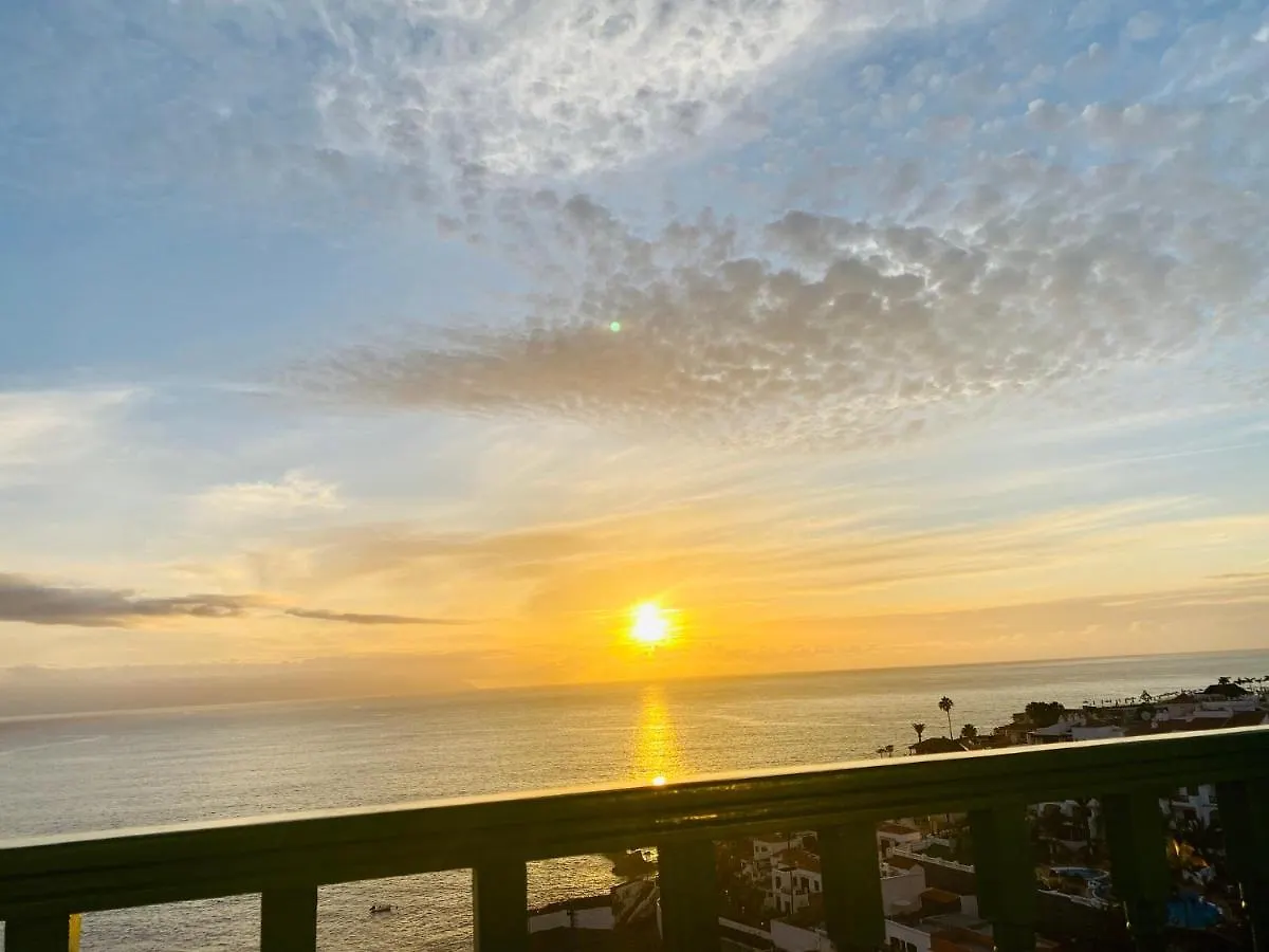 Apartament Amazing Sea Views From Cozy Studio. Puerto de Santiago